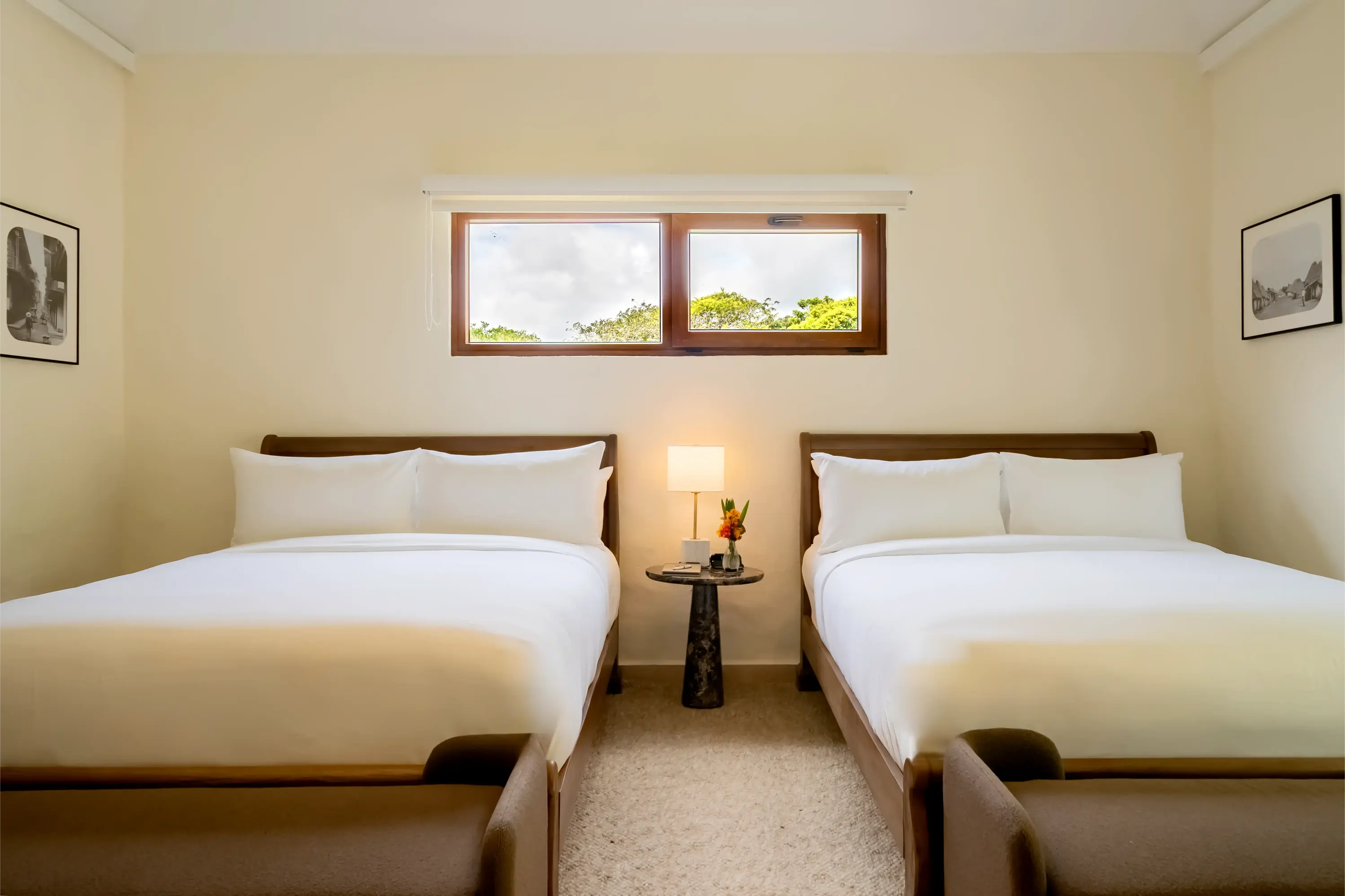 Standard Deluxe Queen Bed image 3