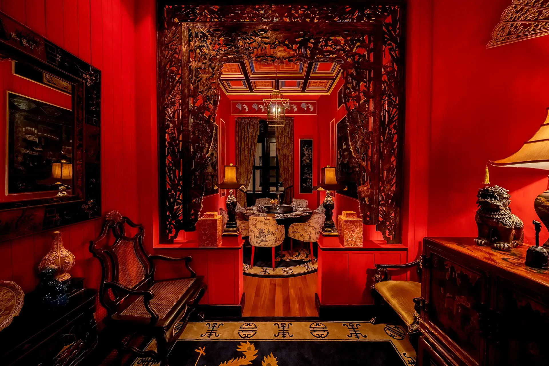 Dining Room image 6
