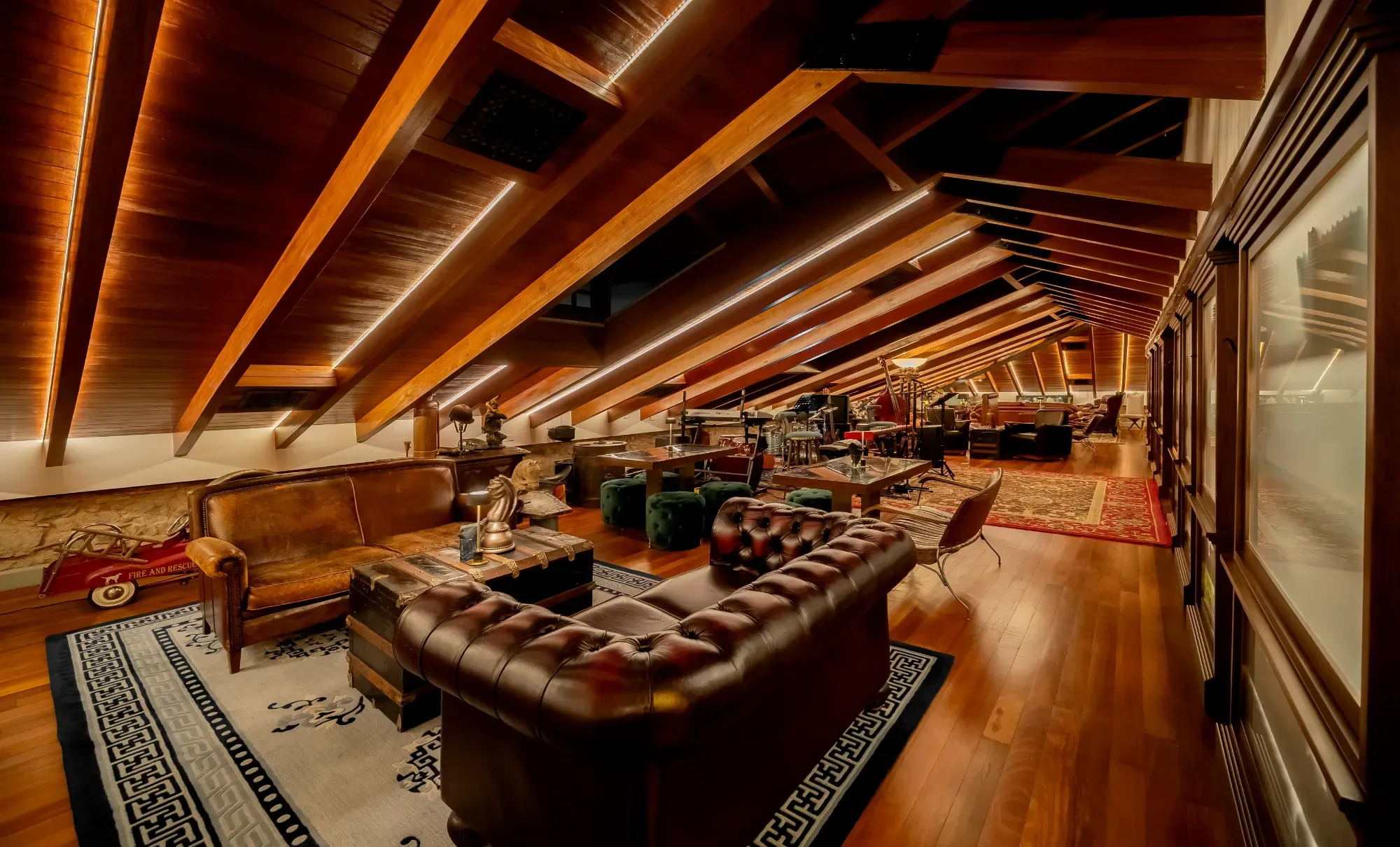 “Across Casco Antiguo, Villa Ana, and El Valle, La Compañía Hotels & Resorts reveals Panama through history, architecture, and a strong sense of place.”